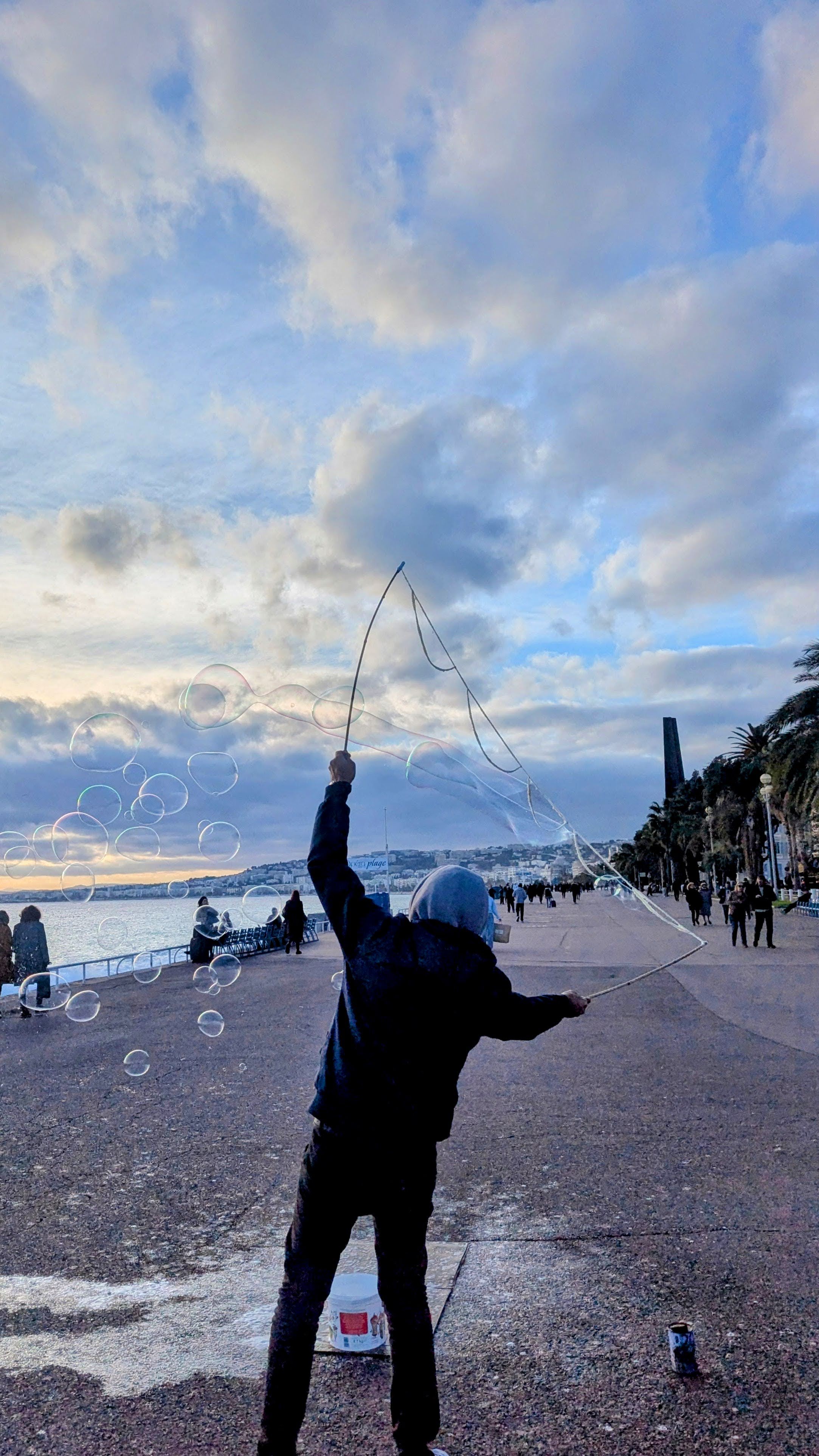 Bubbles on the promenade