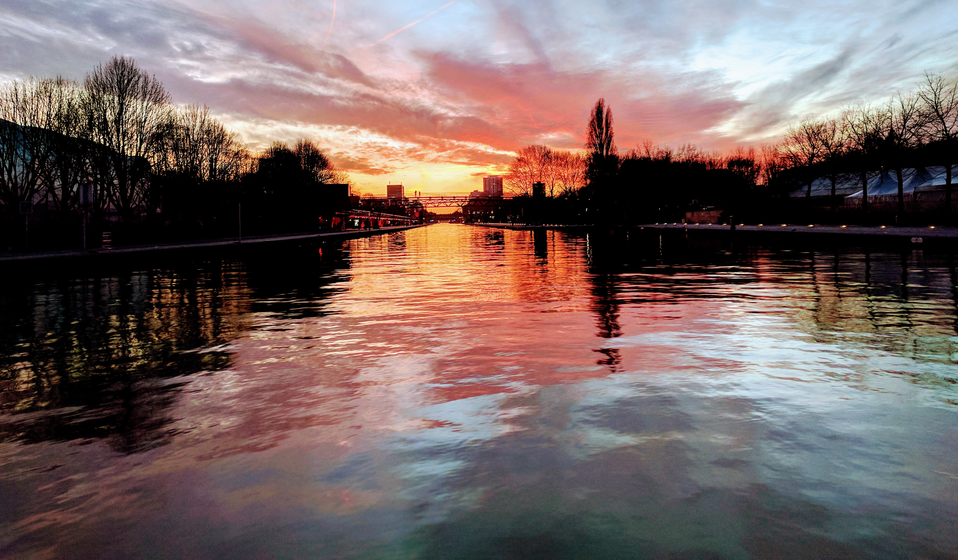 Canal de l'ourcq Sunet