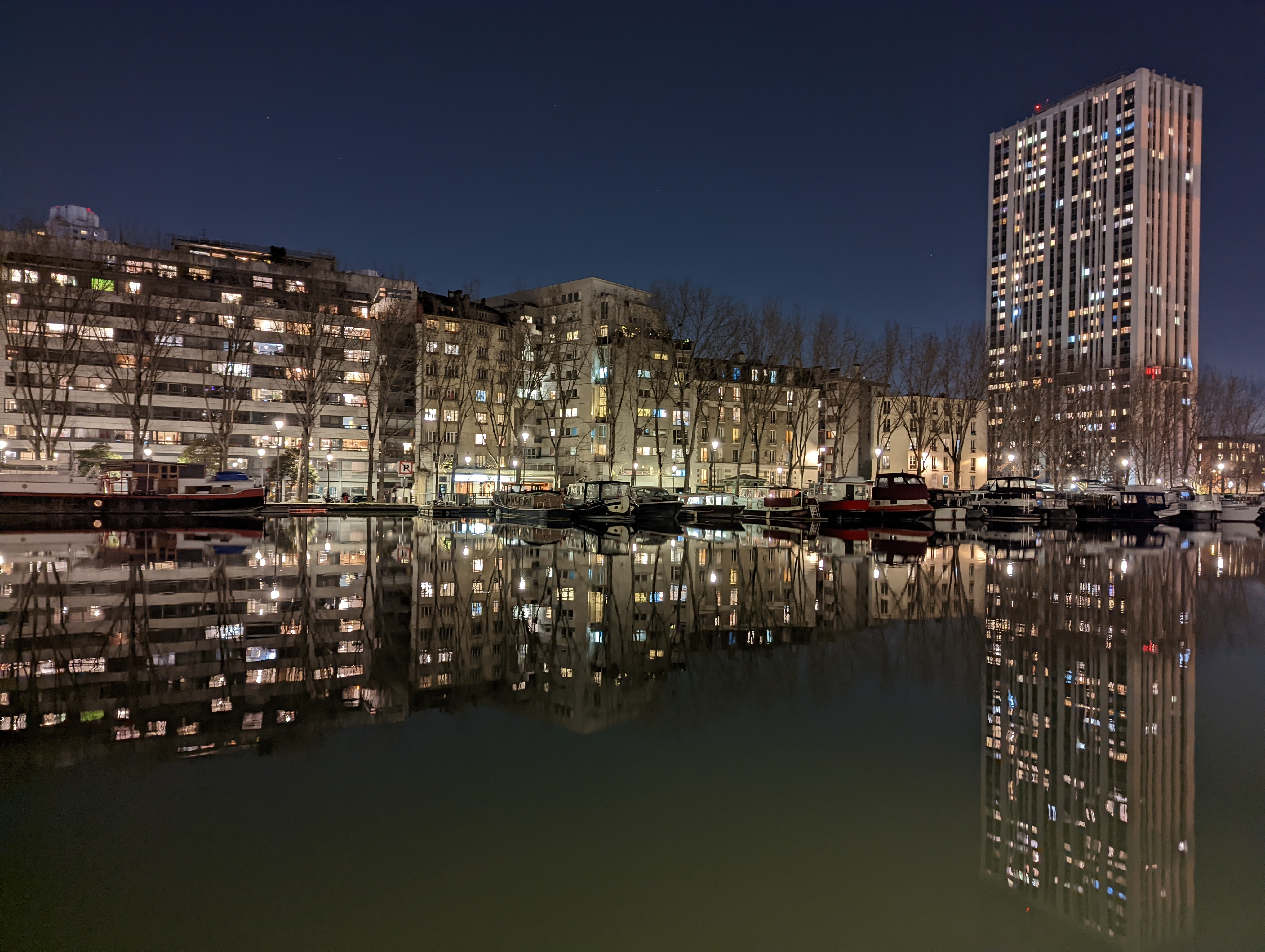 Evening building on the canal
