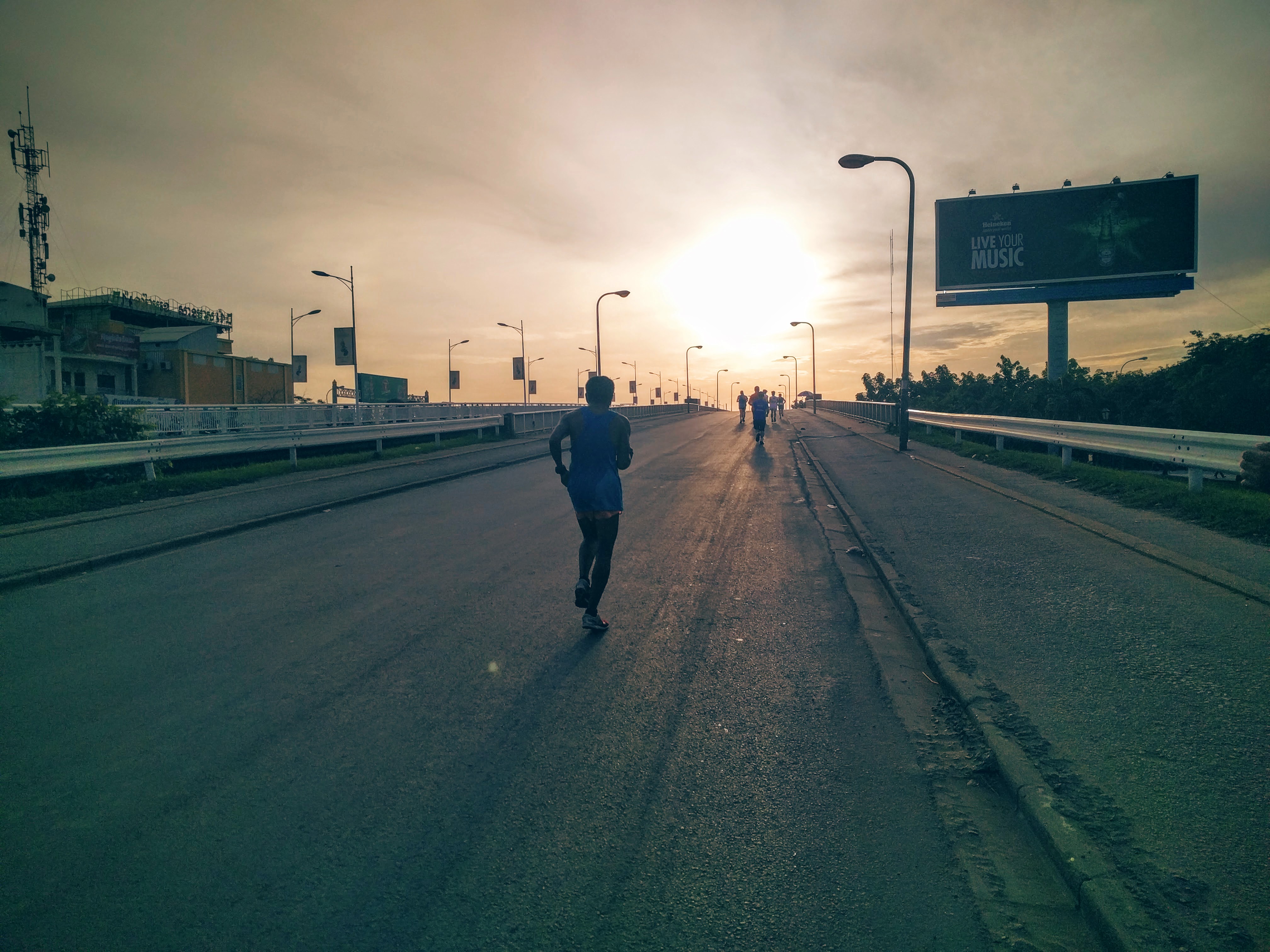Phnom Penh half marathon heat